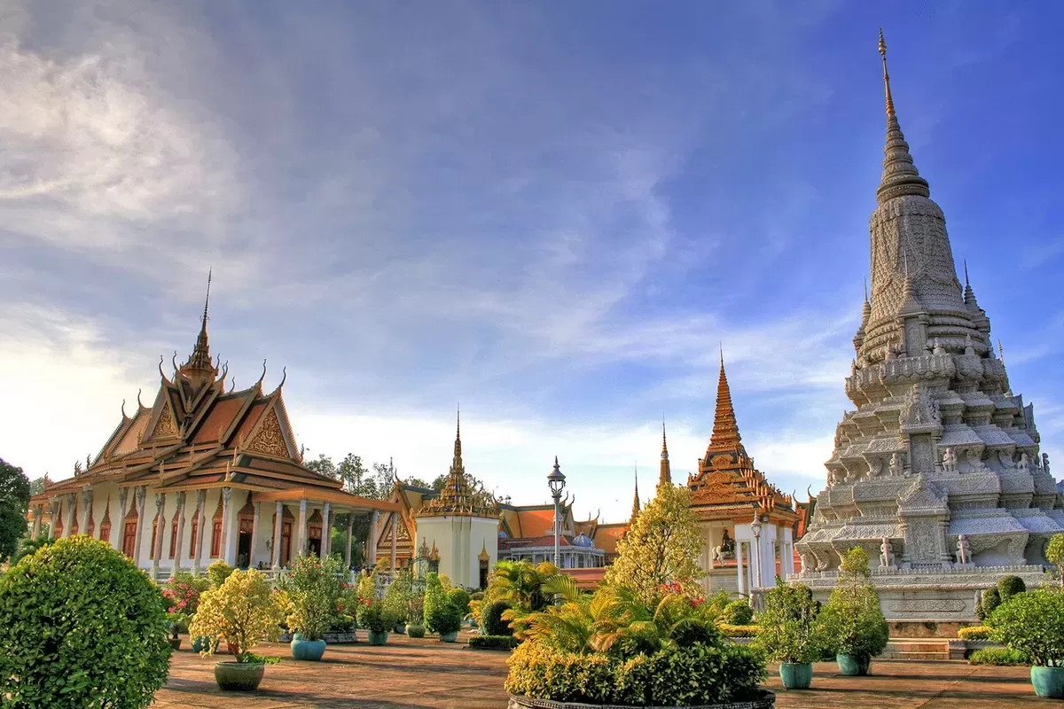 Descubre la Asombrosa Fauna de Camboya: 10 Especies que Debes Conocer