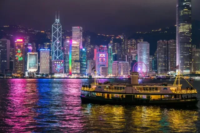 Hong Kong en 24 Horas: La Bitácora Definitiva para Conquistar la Perla de Oriente