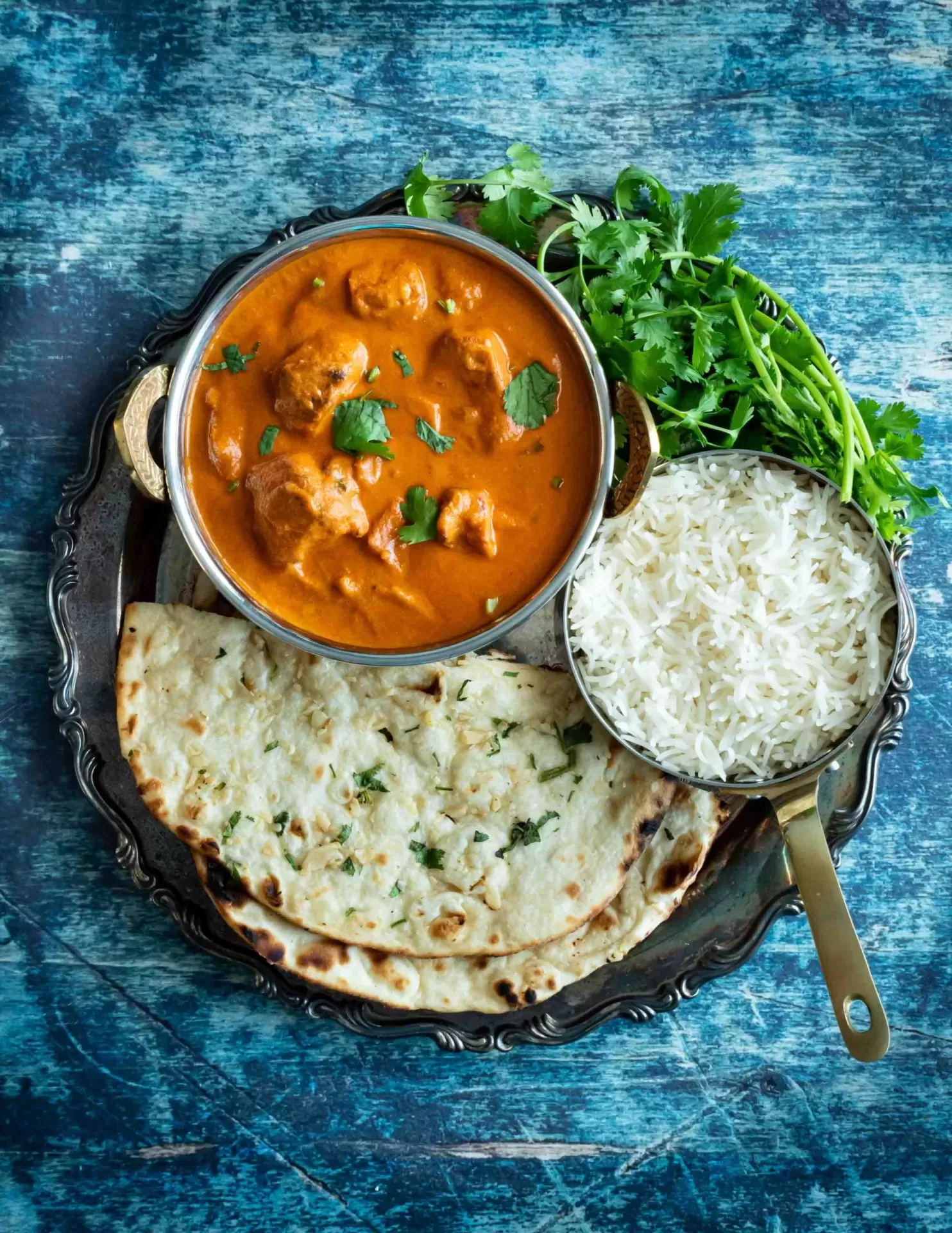 Guía Definitiva de la Cocina India: 8 Platos Emblemáticos que Debes Probar